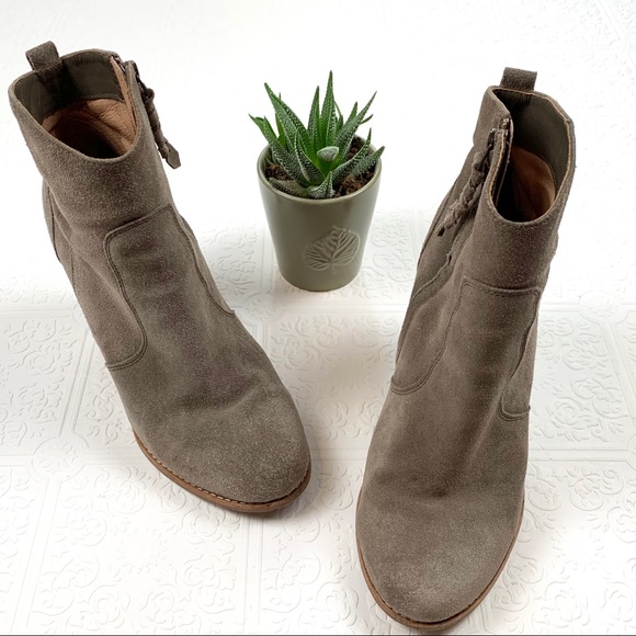 Joie Suede Dalton Bootie SZ 40 - Picture 2 of 8